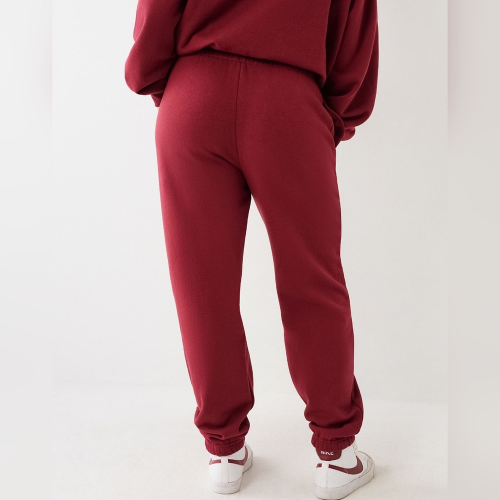 🔥🔥TRUE RELIGION WOMEN CRYSTAL RELAXED JOGGER- CABERNET SIZE MEDIUM - Picture 6 of 10